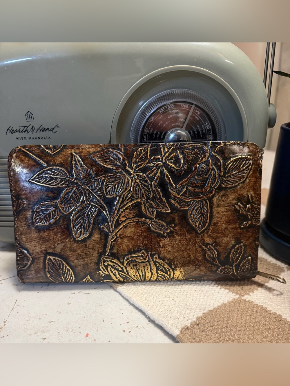 Patricia Nash Azario Tooled Leather Crossbody Clutch - Picture 2 of 10